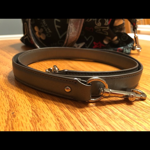 Authentic Coach Poppy purse - Picture 3 of 10